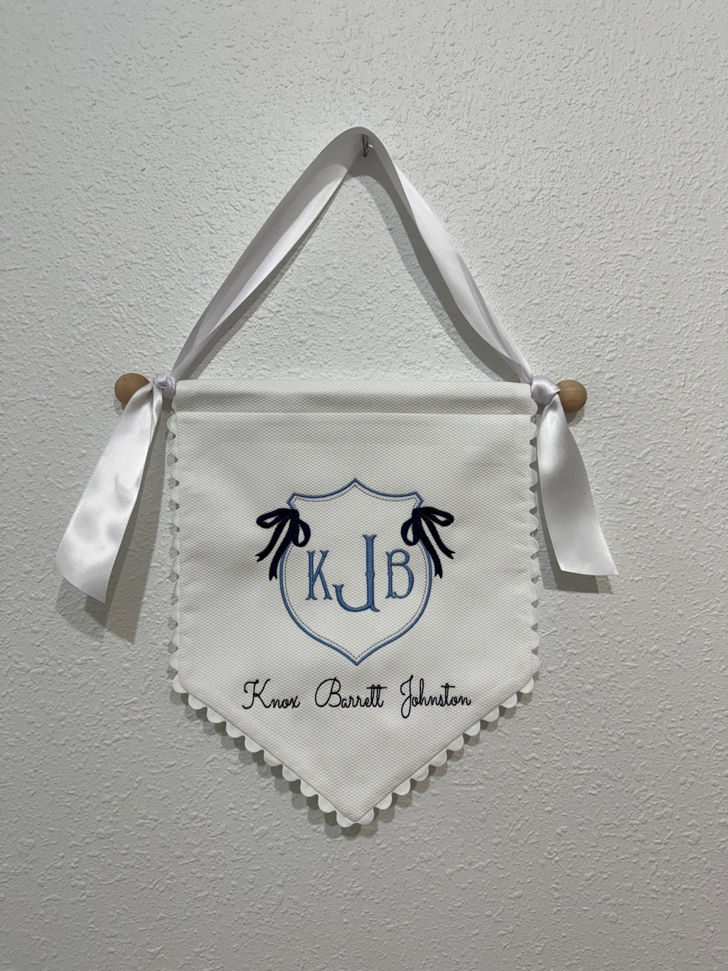 White Cotton Pique Banner with Hanging Set