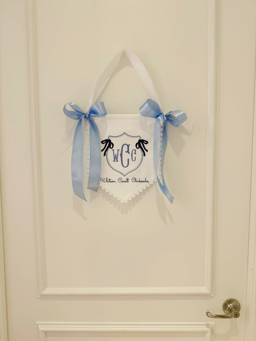 White Cotton Pique Banner with Hanging Set