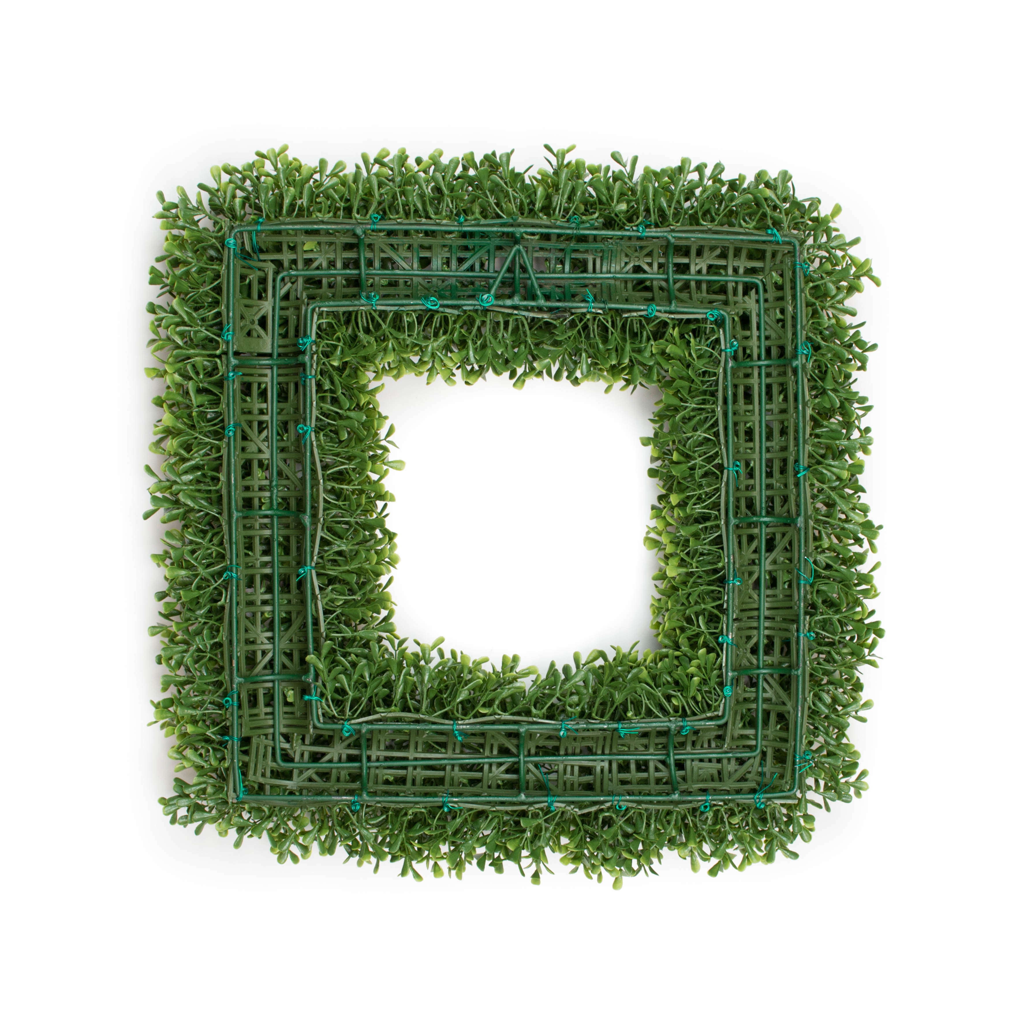 Faux Boxwood Square Wreath - 16 Inch